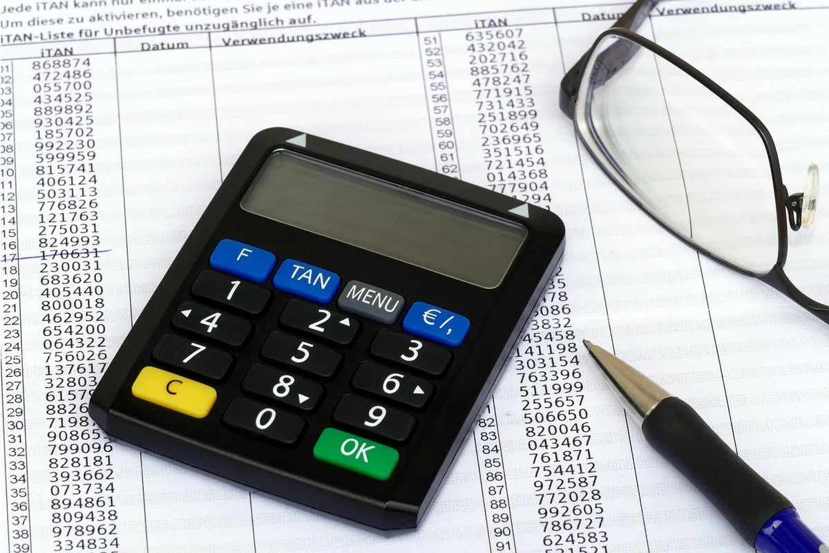 Services bancaires : virements, prélèvements et opérations courantes